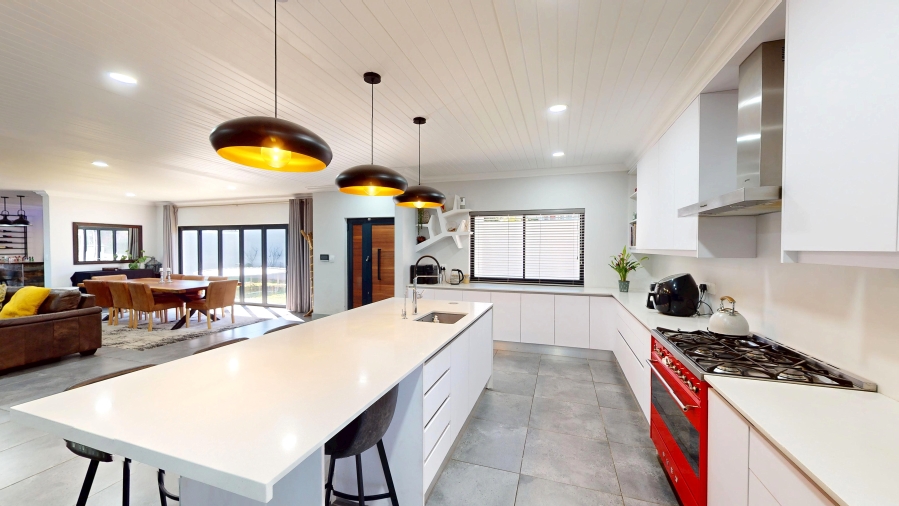 3 Bedroom Property for Sale in The Links Western Cape